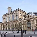 Apartment Grand Place - And Equipped Studio!