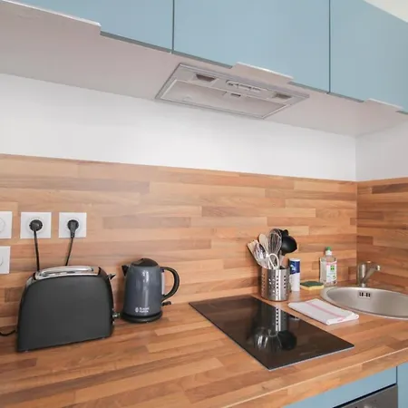 Grand Place - And Equipped Studio! Apartment