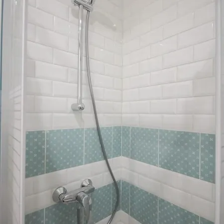 Grand Place - And Equipped Studio! Apartment