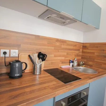 Grand Place - And Equipped Studio! Lille