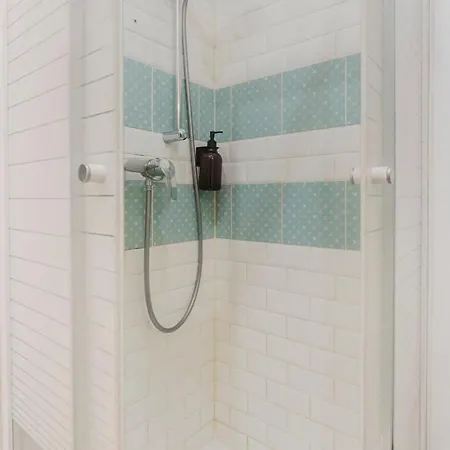 Grand Place - And Equipped Studio! Apartment