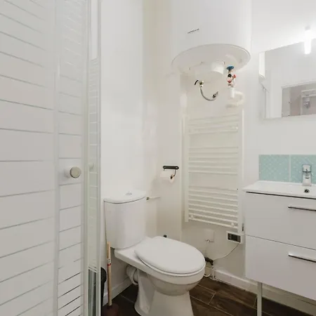 Grand Place - And Equipped Studio! Apartment