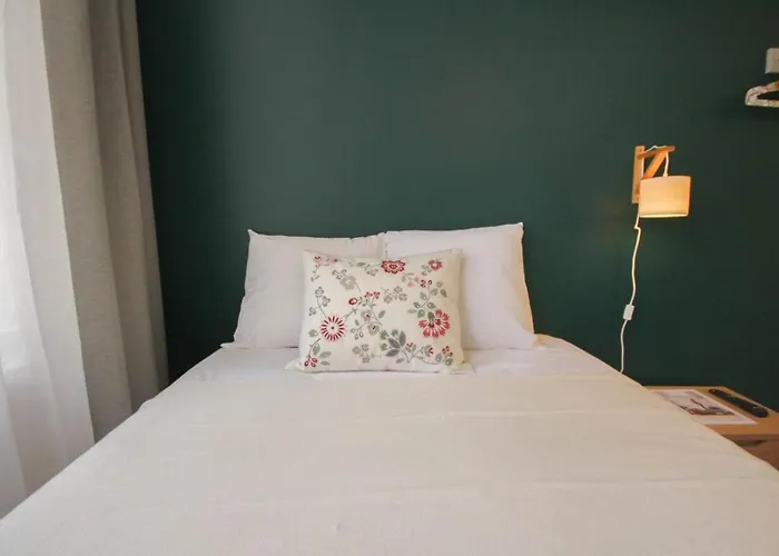 Grand Place - And Equipped Studio! * 里尔